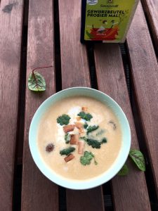 Kokos-Zitronengras-Suppe