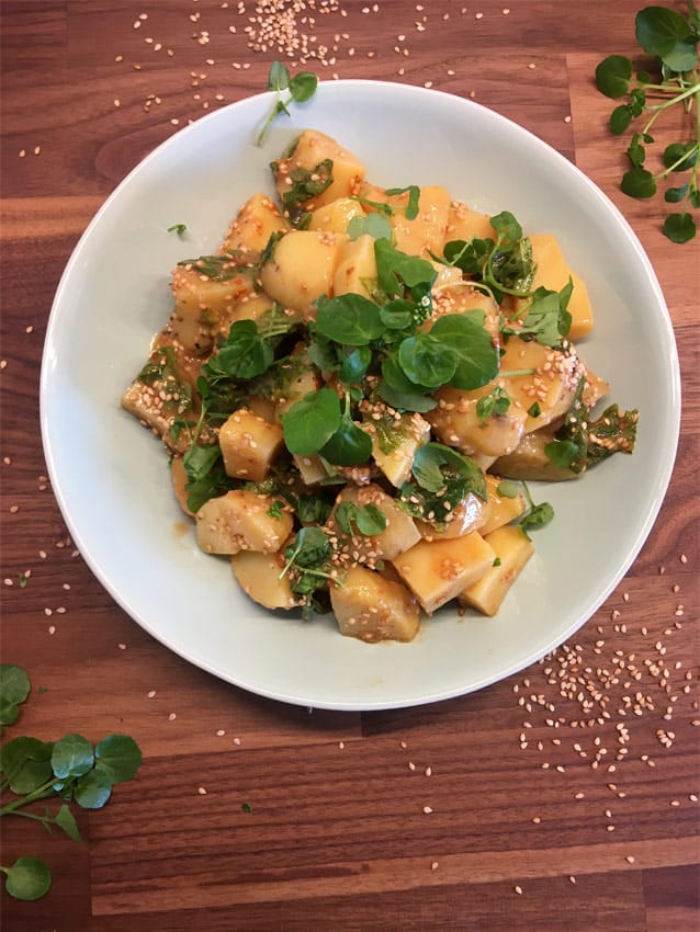 Rezept: Kartoffel-Sesam Salat - Jetzt nachkochen und genießen!