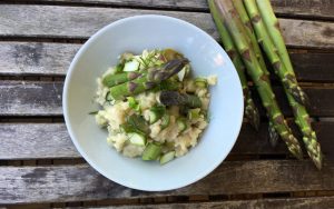 Risotto mit grünem Spargel