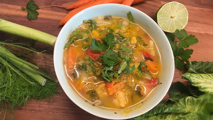 Ayurvedische Sommergemüsesuppe