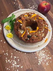 Apfel Gugelhupf mit Zimt